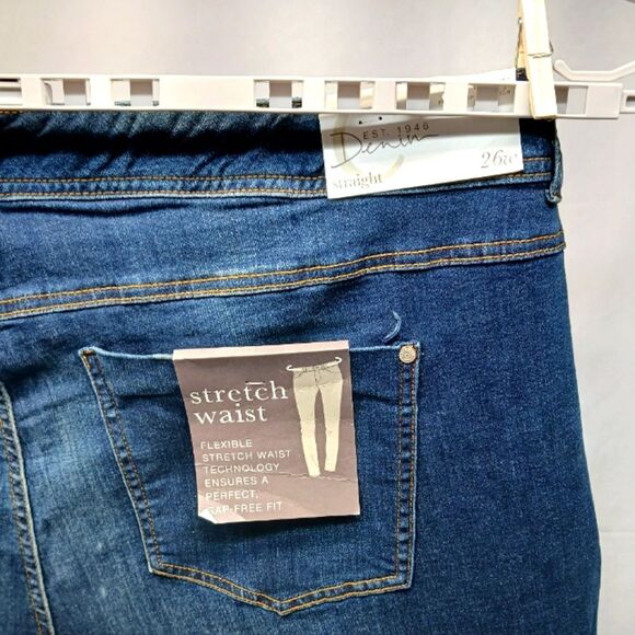 Cato Curvy Straight Dark Wash Stretchy Denim Jeans Woman 26W. 48-inch. NEW NWT.. - Picture 4 of 13